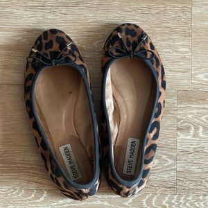 Steve Madden Brown Leopard Flats